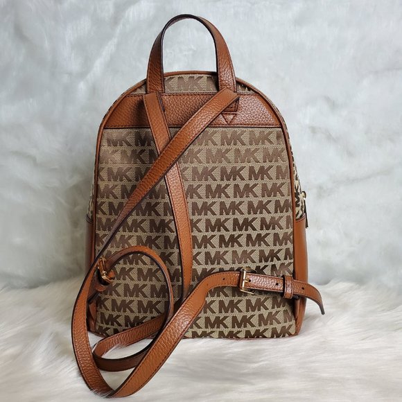 MICHAEL KORS MEDIUM ABBEY BACKPACK - Picture 4 of 7